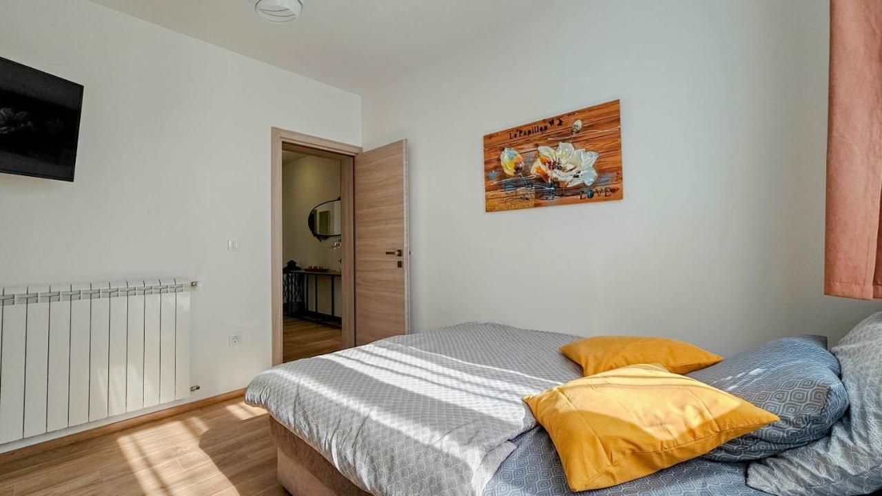 Casa Gojtan Villa Karigador Eksteriør bilde