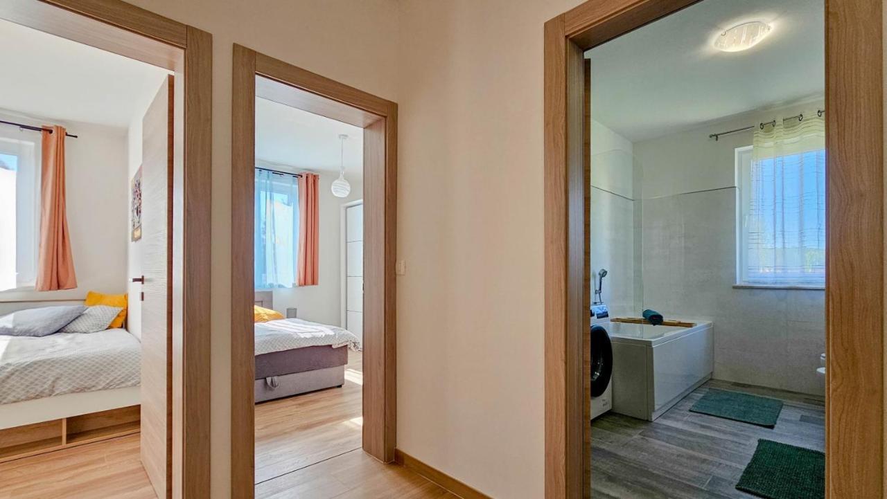 Casa Gojtan Villa Karigador Eksteriør bilde